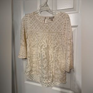 cb established 1962 Small Top Shirt Women's  3/4 Bell Sleeve Lace Hi Low Hem